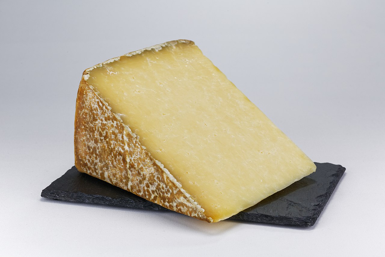 Cantal entre-deux